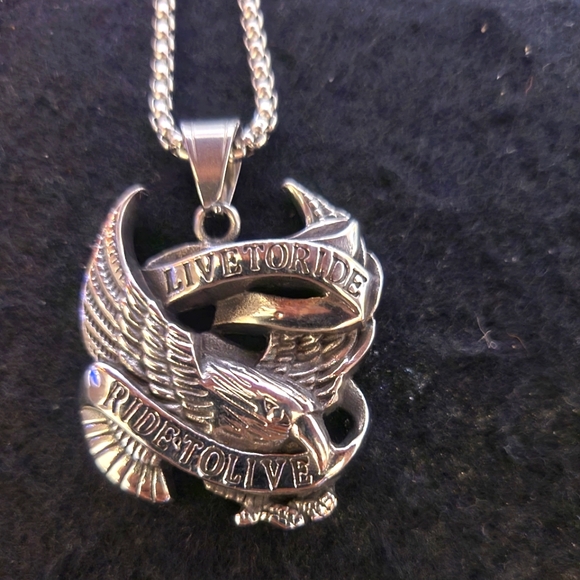 Ride to live live to ride pendant stainless Steel - Picture 1 of 2